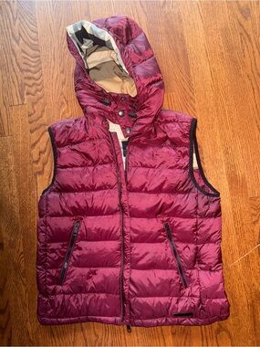 Burberry Brit Men's Hooded Quilted Vest in Burgundy